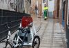 Nueva maquinaria de limpieza para la ciudad que optimiza el consumo de agua y llega a rincones donde otras máquinas antes no llegaban