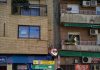 Se repone el espejo dañado de la calle Millán de Priego