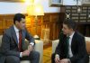 El presidente de la Diputación se reúne con el nuevo presidente de la Junta de Andalucía