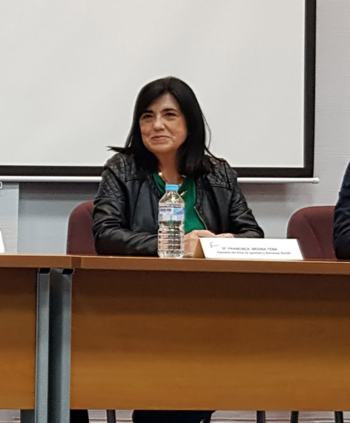 La Diputación pide a la Junta de Andalucía que agilice el pago de la Renta Mínima de Inserción