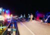Los bomberos excarcelan a un conductor atrapado en su camión tras un accidente