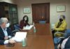 Jesús Estrella informa a los vecinos de ‘Las Protegidas’ de las ayudas a la rehabilitación
