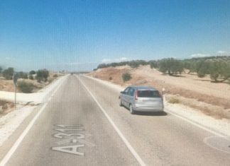 Motorista herido en la A-311 a la altura de Fuerte del Rey