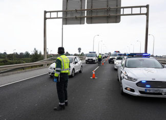 Seis heridos en una colisión por alcance entre dos turismos en la A-4 a la altura de Andújar