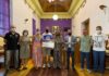 Donativo de los clubes Atletismo maratón en pista a la Asociación provincial de Autismo Juan Martos Pérez
