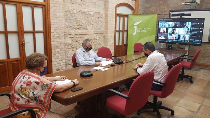 dipu Reunión con municipios implicados en candidatura Paisajes Olivar (3)