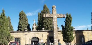 Fallece una anciana en el cementerio de Úbeda donde había acudido para «arreglar» la tumba de su marido