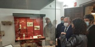 Inauguración de la exposición “Si Indiana Jones hubiese sido arqueólogo…la imagen de la arqueología en el siglo XXI»