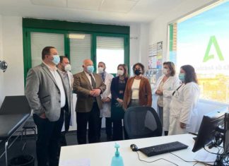 El consejero de Salud y Familias inaugura la reforma integral del Centro de Salud de Martos