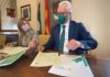 El Ayuntamiento y Caja Rural facilitarán la plantación de unos 200 árboles en centros educativos de la capital