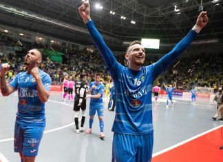 El Viña Albali Valdepeñas se cuela en la fiesta del fútbol sala del Jaén Paraíso Interior (4-4)