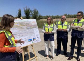 La carretera A-306 se corta mañana al tráfico en Torredonjimeno por la obra de la pasarela peatonal