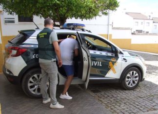 La Guardia Civil ha detenido a un vecino de Martos por robo en un bazar