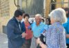El candidato del PP modernizará el mercado de Peñamefécit y dinamizará el barrio