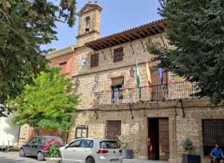 El PSOE denuncia que un concejal electo de Cs va a juicio por enganche ilegal