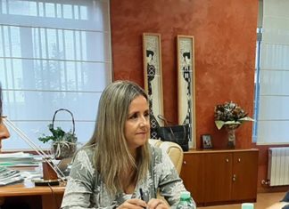 Elena González defiende la apuesta “clara y decidida” de Salud por el Hospital de Alcaudete