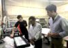 El presidente de la Diputación visita en Jaén la empresa ISR, dedicada a temas de integración sensorial y robótica