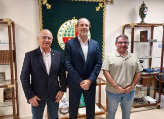 El Rector y el presidente del Jaén Paraíso Interior Fútbol Sala analizan líneas de colaboración