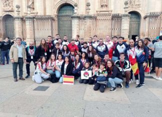 Presentación del Campeonato de Europa y del Mundial de clubes de kin ball en la Plaza de Santa María