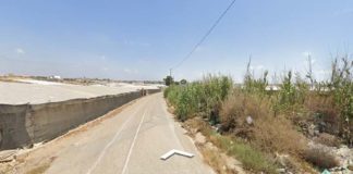 Muere un hombre tras la salida de vía de un turismo en El Ejido
