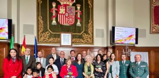 La subdelegada ensalza la Constitución como garante de la democracia y los derechos en su 45º aniversario