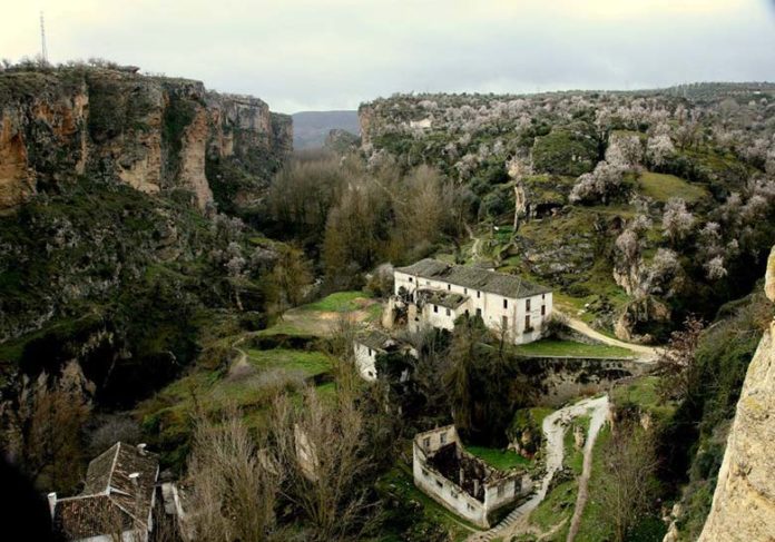 Los tajos de Alhama de Granada