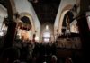 La Expiración mira al cielo para realizar la procesión del Jueves Santo