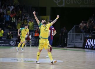 El Olivo Arena ayudó a los jugadores para la remontada