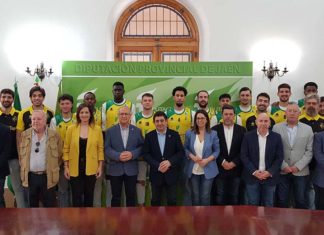 Reyes felicita al Jaén Paraíso Interior FS Baloncesto por su clasificación para el play off de ascenso a LEB Plata