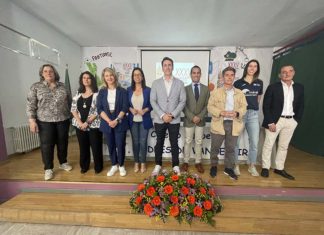 XXXV Carrera Escolar La Gloria organizada por el colegio cooperativa Andrés de Vandelvira