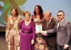La Junta entrega en Sevilla los Premios Familias, que son “los cimientos” de Andalucía