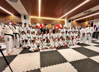 Homenaje a Laura Uclés