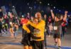 Los 10.000 atletas de la prueba popular de la 42 Carrera Urbana Internacional Noche de San Antón ya tienen nombre y apellidos tras agotarse los últimos 420 dorsales libres