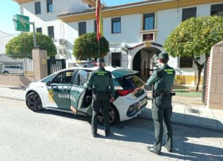 La Guardia Civil ha detenido a una persona por delitos de tráfico de drogas y robos en viviendas