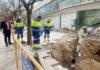 El Ayuntamiento repone un tramo de colector en la Avenida de Granada y frena el importante hundimiento del acerado en el tramo de La Salobreja