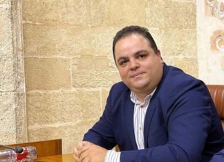 El PSOE denuncia que la Junta de Andalucía no contempla convertir en autovía A-306