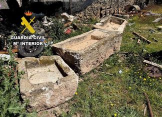 La Guardia Civil recupera tres piezas documentadas como patrimonio etnológico del Siglo XIX