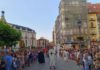 Miles de personas viven un día histórico con un desfile sin precedentes para conmemorar los 1200 años de capitalidad de Jaén