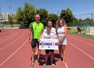 Cheque solidario Maratón en Pista a “Todos con Adriana y el Síndrome de Pitt Hopkins”