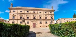 Estafan 13.000 euros a un anciano en Úbeda mediante el timo del tocomocho
