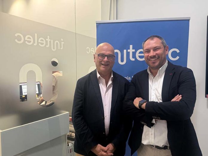 Visita Intelec