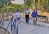 El Ayuntamiento y la asociación de vecinos El Ariete desarrollan una actuación conjunta para mejorar la iluminación en el barrio de San Felipe