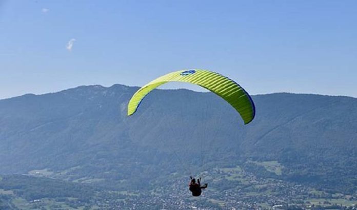 PARAPENTISTA GRANADA