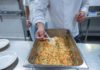 Profesionales del Hospital Universitario de Jaén recuerdan la importancia de la dieta mediterránea en verano