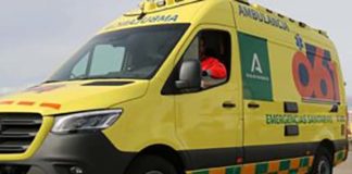 Fallece un trabajador tras precipitarse del tejado de una nave en Úbeda