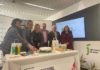 La diputada de Gobierno Electrónico asiste en el aeropuerto Granada-Jaén a la llegada del primer vuelo procedente de Nantes