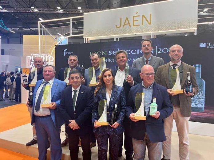 FITUR Entrega AOVEs Jaén Selección 2026 en Fitur 1