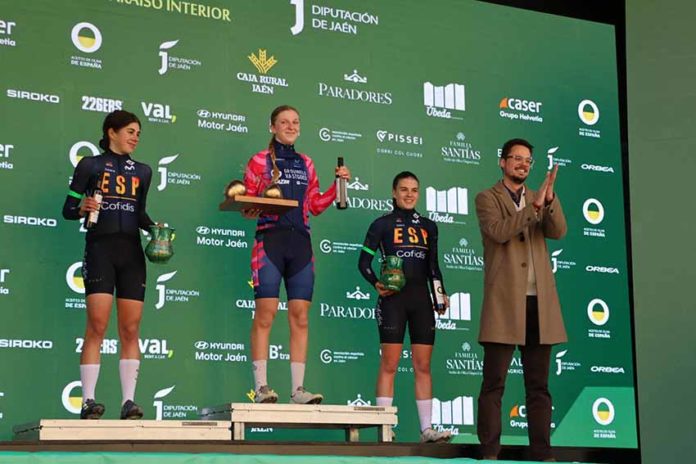 CICLISMO FEMENINIO UBEDA podio_copa_naciones