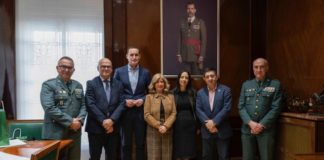El presidente de la Diputación aborda la adecuación de la Academia de Úbeda con la directora de la Guardia Civil