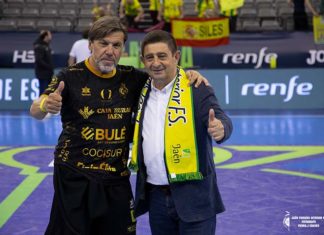 Reyes felicita al Jaén Paraíso Interior FS tras conquistar su cuarta Copa de España